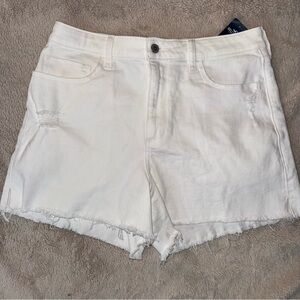 Hollister NWT White Mom Jean Shorts Raw Hem High-Waisted. Vintage Stretch.